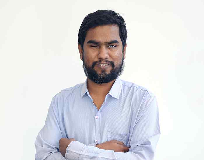 Muthukumar M