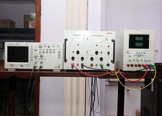 Electronic Circuits Laboratory January 2015 (Pic: Manoj Srivastava)